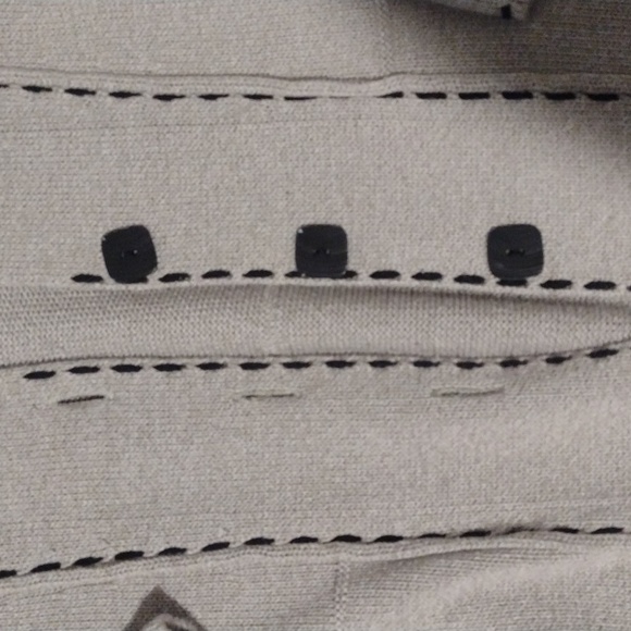 Sweater - Picture 2 of 3